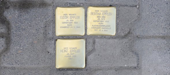 Steine in der Neustadter Straße 15 Stolpersteine in der Neustadter Straße 15