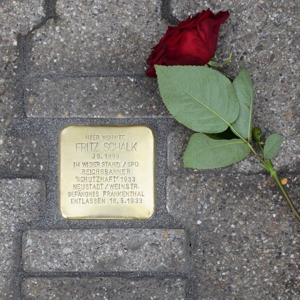Stein in der Ruchheimer Straße 18 Stolperstein in der Ruchheimer Straße 18