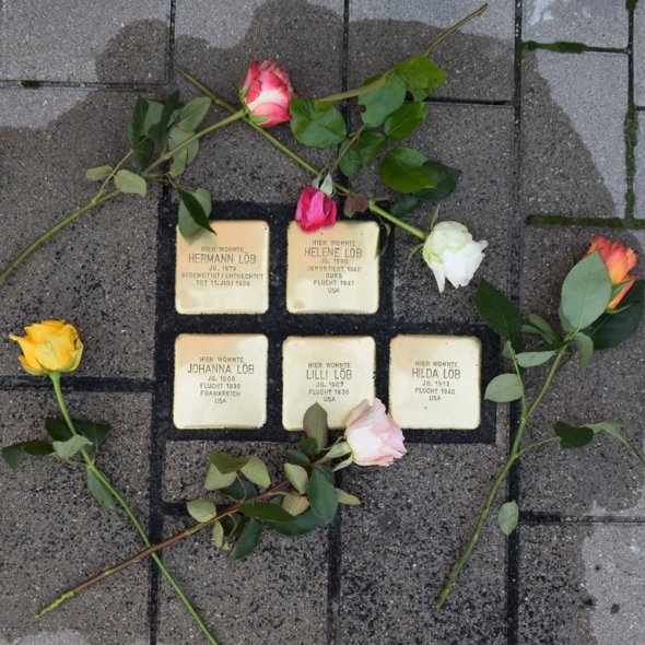 Stein in der Luitpoldstraße 22 Stolperstein in der Luitpoldstraße 22