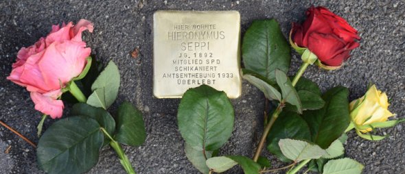 Stein in der Ringstraße 9 Stolperstein in der Ringstraße 9