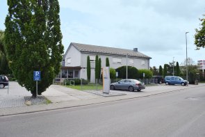 Tanzschule/Tanzcasino Nagel Blick auf das Gebäude der/des Tanzschule/Tanzcasino Nagel Auf der Fohlenweide